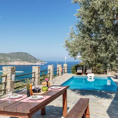 Zoes * Skopelos